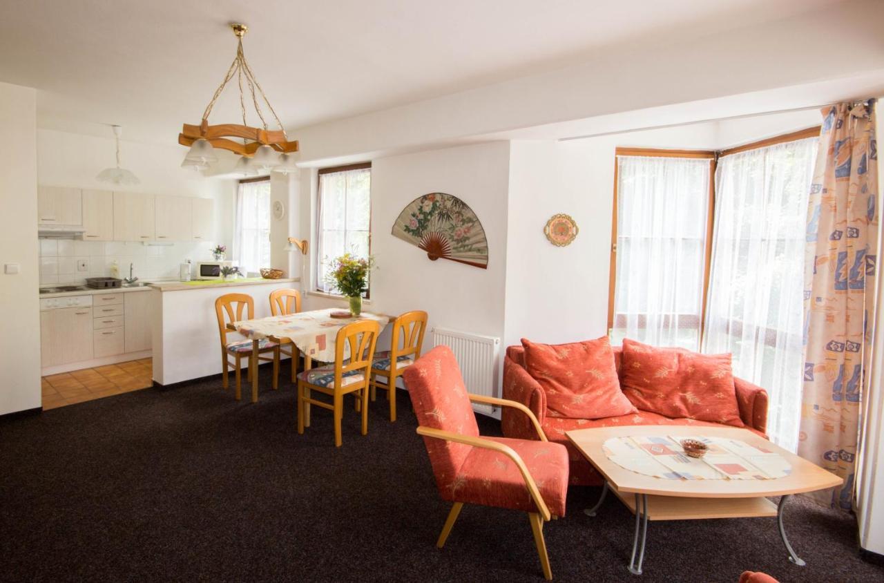 Apartman K Lanovce Apartment Jachymov Bagian luar foto